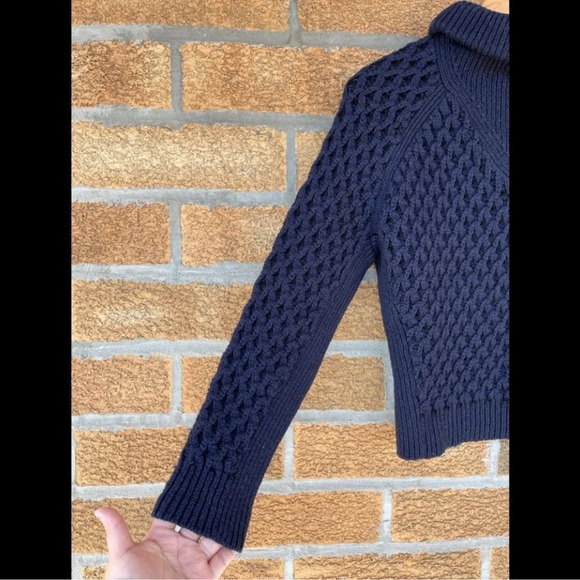 Carven boxy chunky wool sweater small - Picture 2 of 5